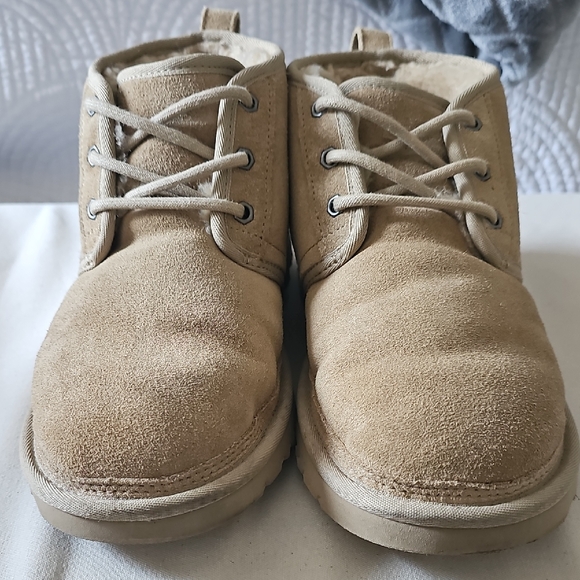 Tan Ugg Boots - Picture 2 of 5